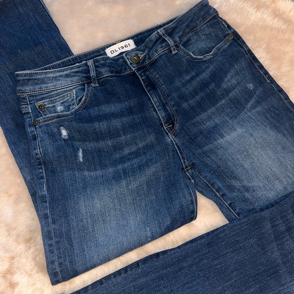 DL1961 Mara Instasculpt Straight Ankle in Ravine 32 - Picture 8 of 12